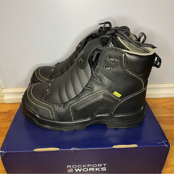 ROCKPORT WORKS | Unisex 6” Work Boots - Picture 2 of 8